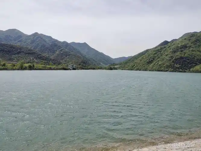 晴天的横坑水库又带给我们不一样的风景.