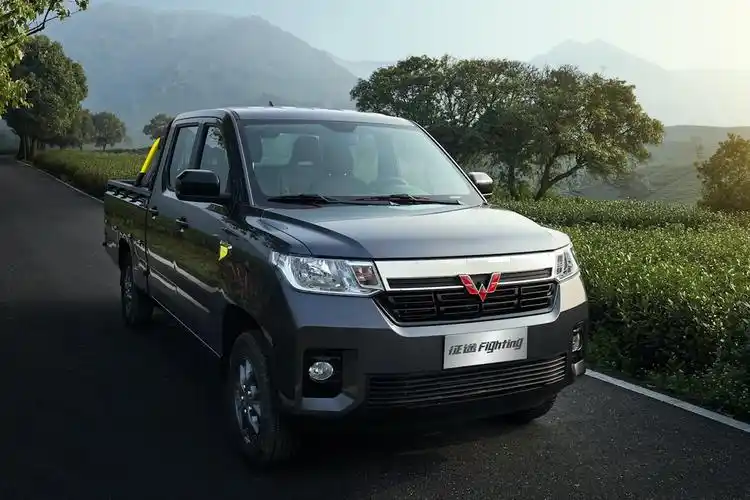 青春型皮卡五菱征途正式上市售价588628万元