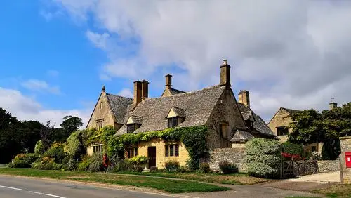 英国科茨沃尔德乡村自驾游(三)一一奇平卡姆登