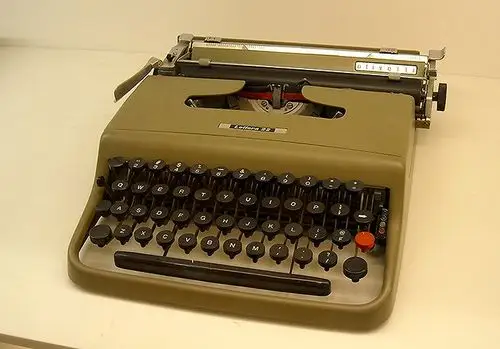 olivetti lettera 22打字机