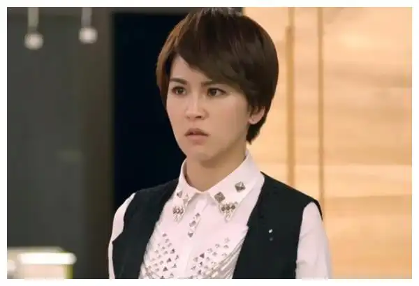 还记得《终极一班》雷婷吗?原来她不仅是演员,竟还有这样的身份