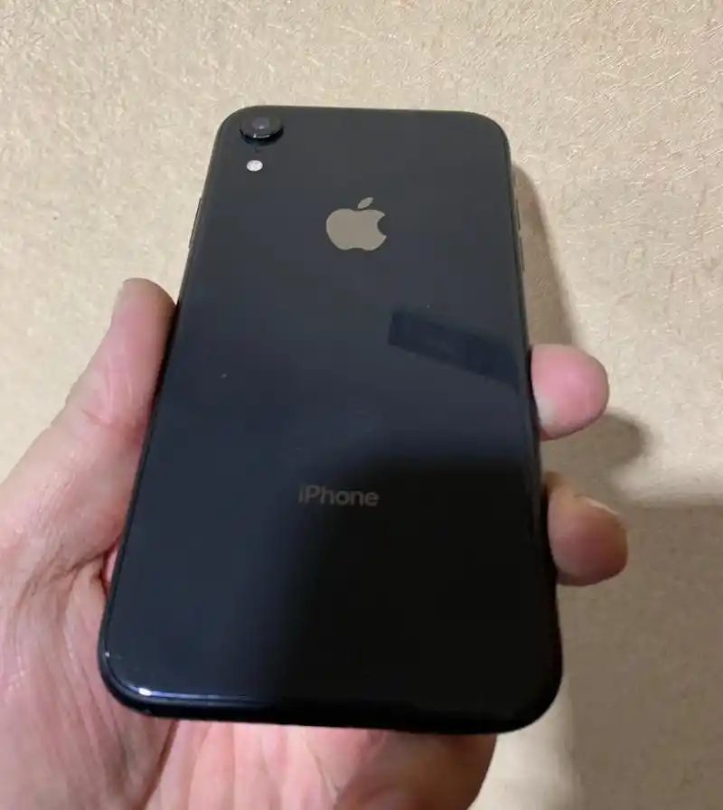 网友花3500买iphonexr,收到货才发现猫腻!