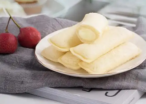 乳酸菌夹心小面包,浓郁奶香麦香味吐司,浓浓乳酸菌,入口绵软