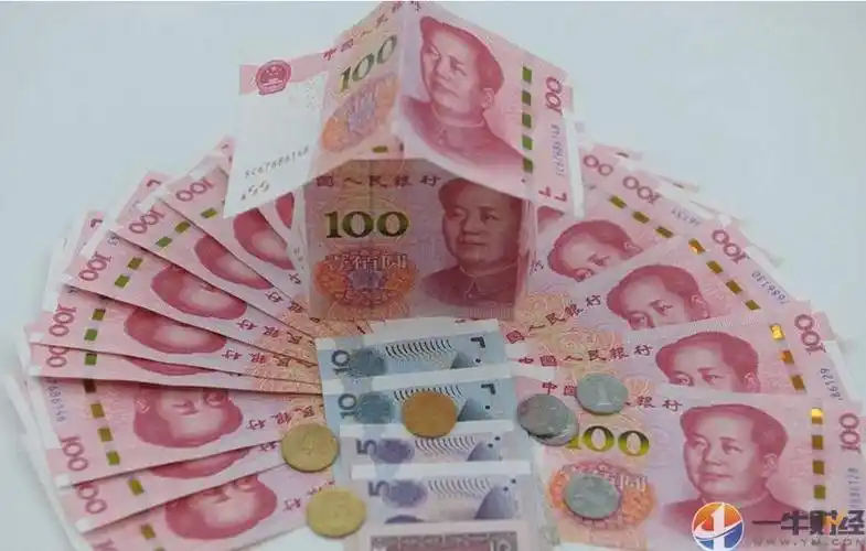 2%,人民币继续贬值,会否成为下一张"多米诺骨牌"?