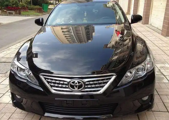 大排量v6自吸发动机加上后轮驱动丰田锐志值得买吗