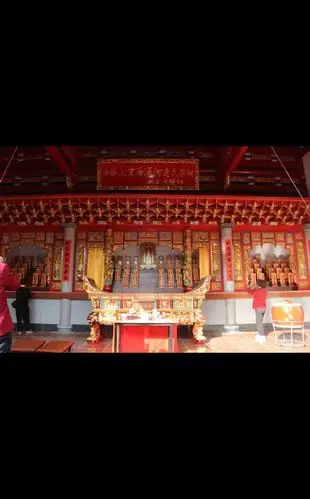 阳泽河祠堂内部