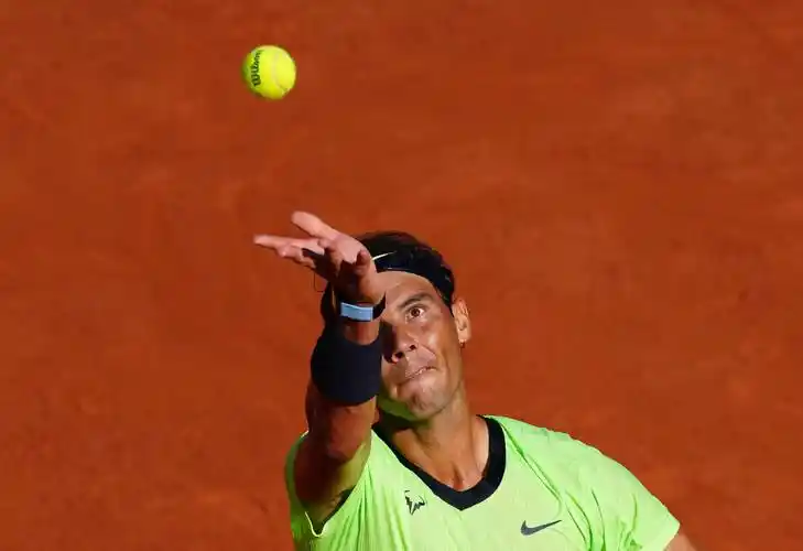 网球法网纳达尔晋级八强