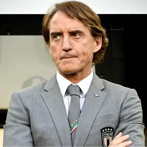 心还挺大25输球后曼奇尼认可球队表现情况还好仍有出线希望