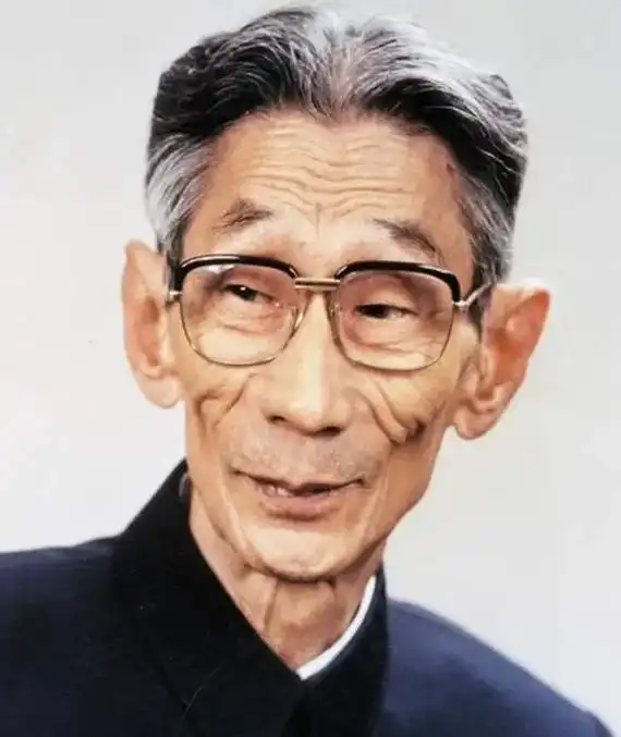 马三立先生是我喜欢的相声大师之一.