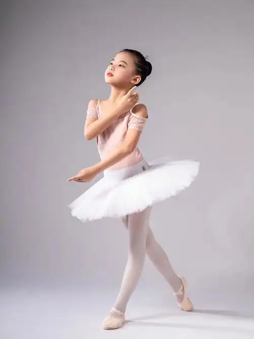 努力前行愿你成为最骄傲的精灵#儿童照  #儿童写真  #儿童舞蹈  #儿童