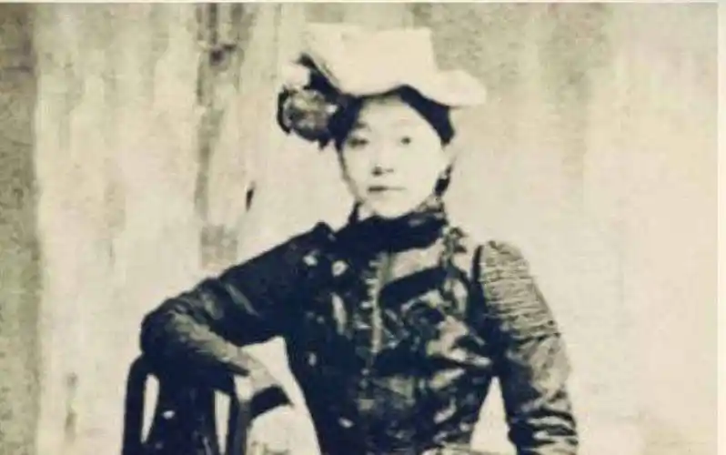 原创关于小凤仙的故事她和蔡锷是真爱吗蔡锷后人父亲对她没感情