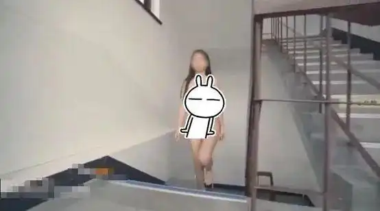 某女在复旦大学拍摄全裸露出影片要点脸行吗