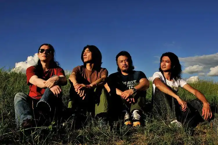 活动照片-太阳·芒刺—2013唐朝乐队北京音乐会【在线选座】