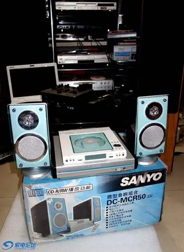 存货三洋组合音响东西还是挺漂亮声音也不差