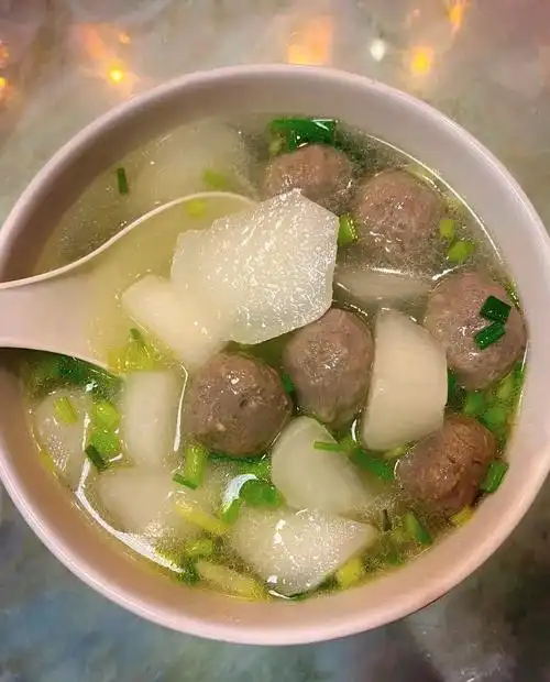 92鲜甜白萝卜牛肉丸汤做法09