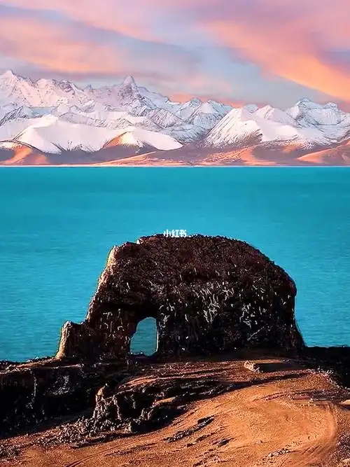 圣象天门海拔4700米左右西藏美景的终结地传说是纳木错湖和念青唐古拉