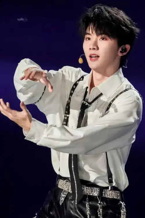 马嘉祺双11惊喜夜##马嘉祺叁重楼暨出道四周年演唱会