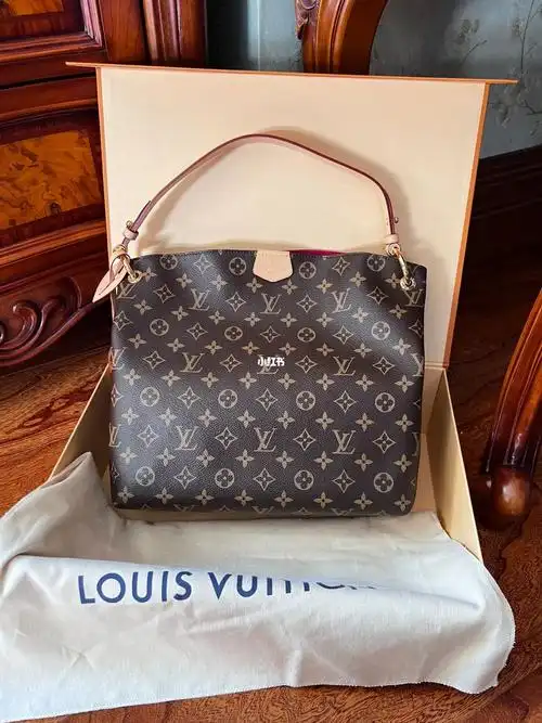 全新lv老花小号graceful单肩包