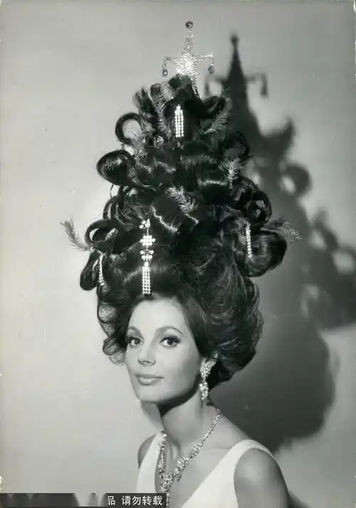 20世纪五六十年代"时尚圈",圣诞新年主题发型,哪款颠覆你?