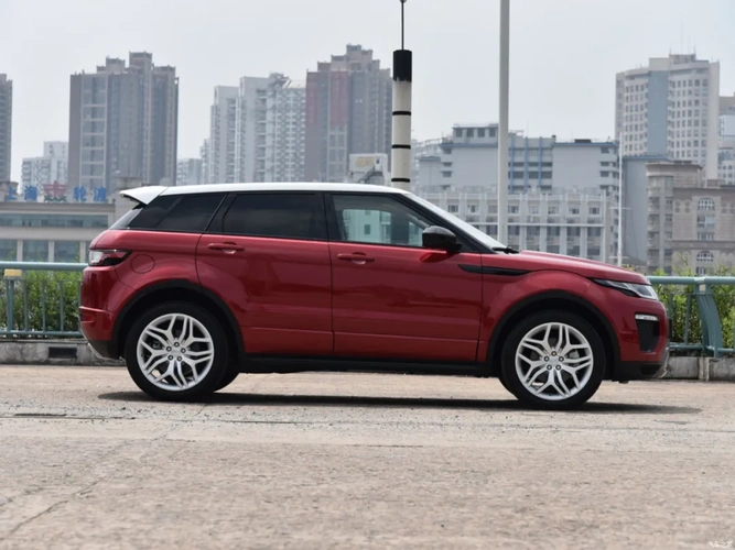 路虎揽胜极光怎么样14年路虎极光耀真好吗