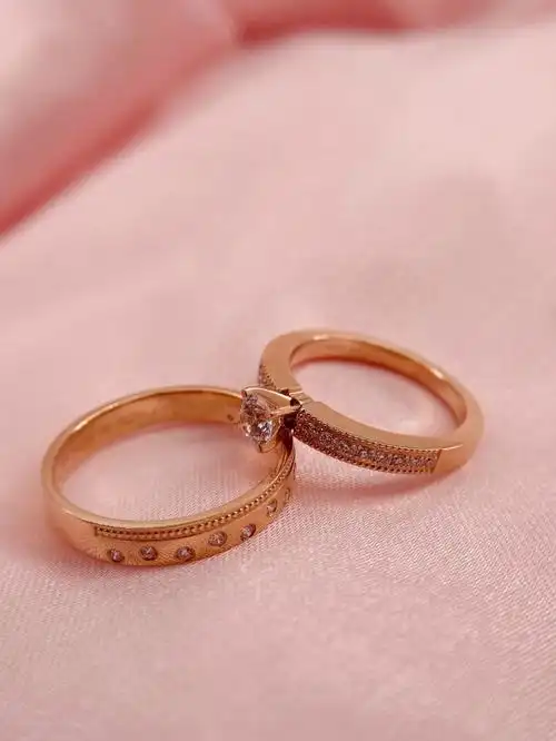 结婚钻戒