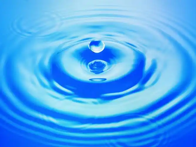 水滴图片 第14张 尺寸:2180x1634 (天堂图片网)