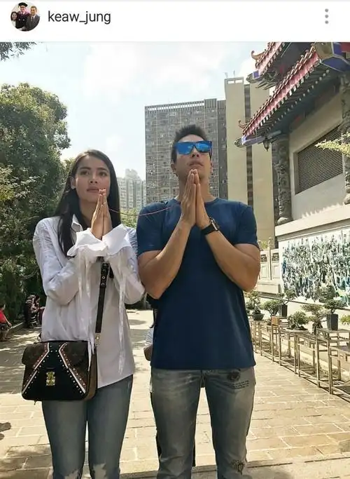 置顶naya超话#nadech yaya#【naya粉"必修"课程】小两口相识相知相恋