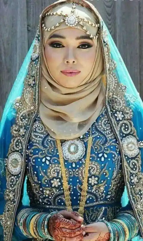 沙特阿拉伯民族美女,自信坚强