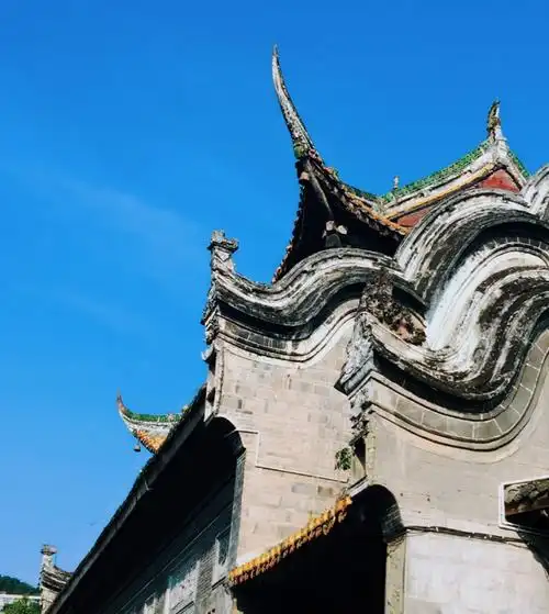 范杨作品《洛带.一个梦绕的古镇》