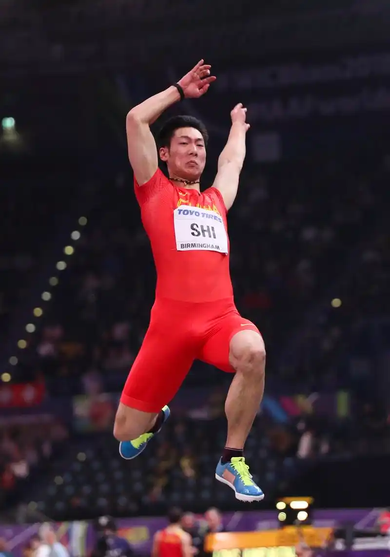 田径——室内世锦赛:石雨豪获男子跳远第五名(2)