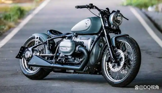 提到两款车型,分别是来自哈雷的adv摩托泛美,以及宝马的巡航摩托r18