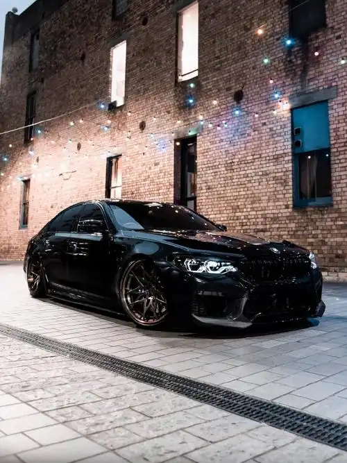 黑武士-宝马m5 f90