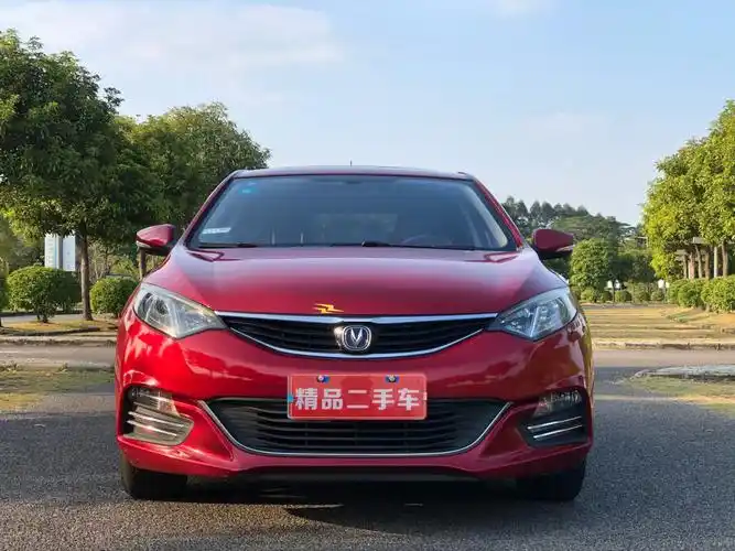 二手车  16年自动带窗长安逸动xt