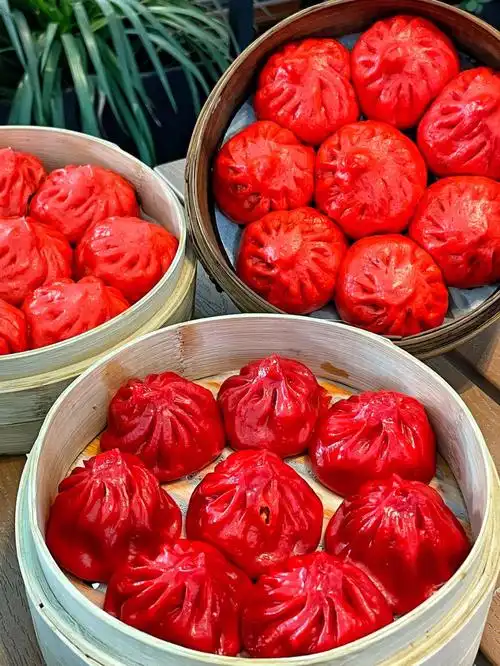 请问75还有比这红色小龙虾包子更喜庆的吗71