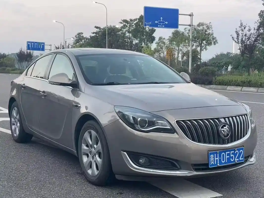 别克君威.[烟花][烟花][烟花]买下17年上牌,别克君威, - 抖音