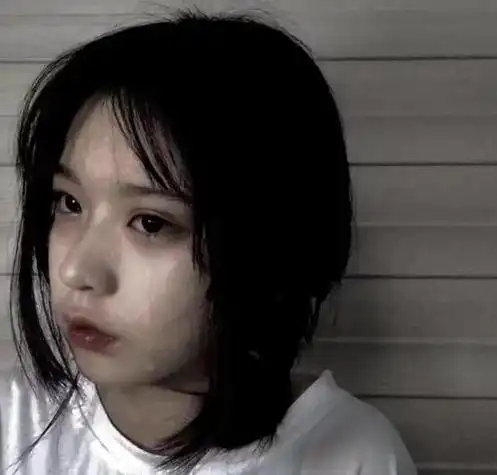 微丧头像:1120抑郁微丧伤心女头