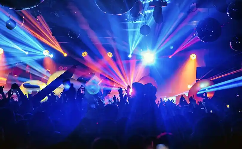 韩国首尔夜生活玩什么:酒吧,夜店,大学周边夜店