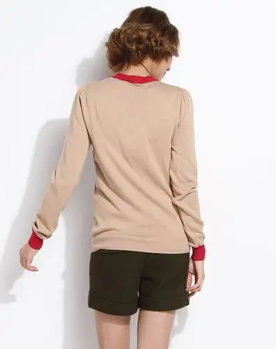 深杏色休闲舒适长袖针织衫