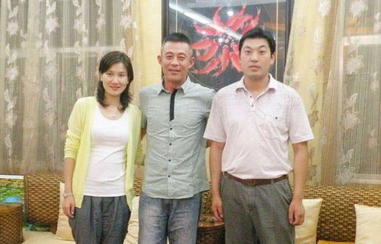 演员侯勇的妻子王瑞有着怎样的身家背景