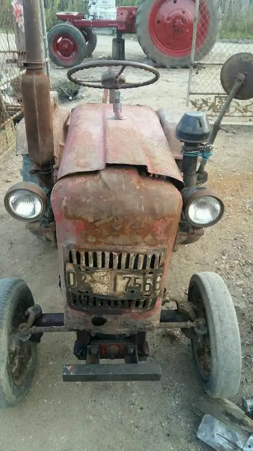 经典名车翻新1977年邢台12小拖拉机开过这车的人都不多了