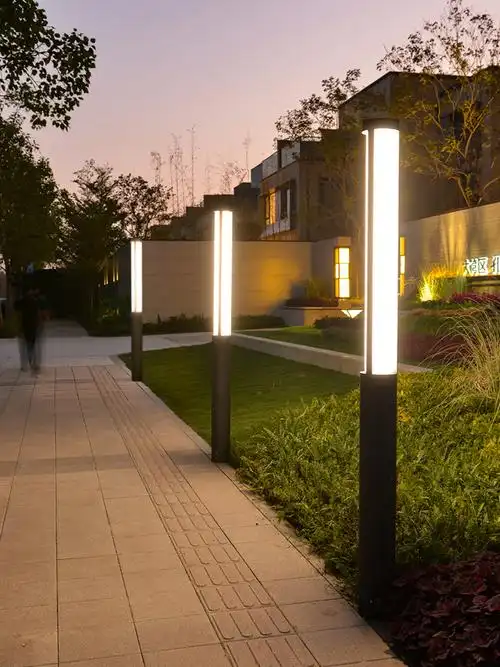 户外庭院灯路灯草坪灯高杆灯景观柱灯防水现代简约led公园花园灯