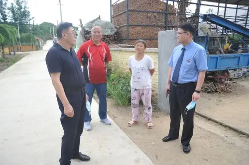 赵彦峰一行前往黑石镇文化村开展扶贫走访慰问活动吉林省磐石市人民