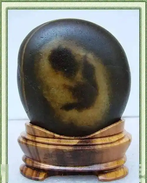 这些奇石让人惊叹最贵一块价值1亿