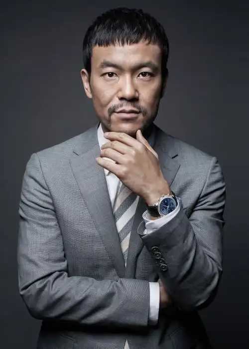 十个可个人支撑电影的内地实力青年男明星胡歌靳东需证明