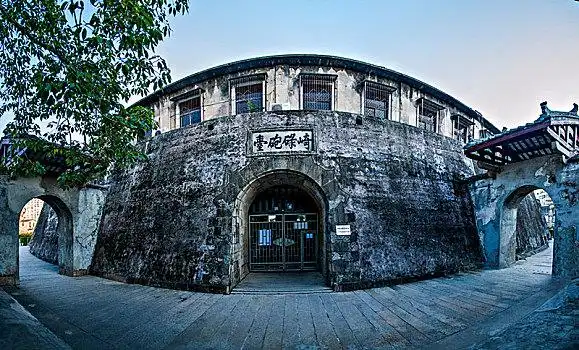 广东省汕头市石炮台,崎碌炮台,公园炮台