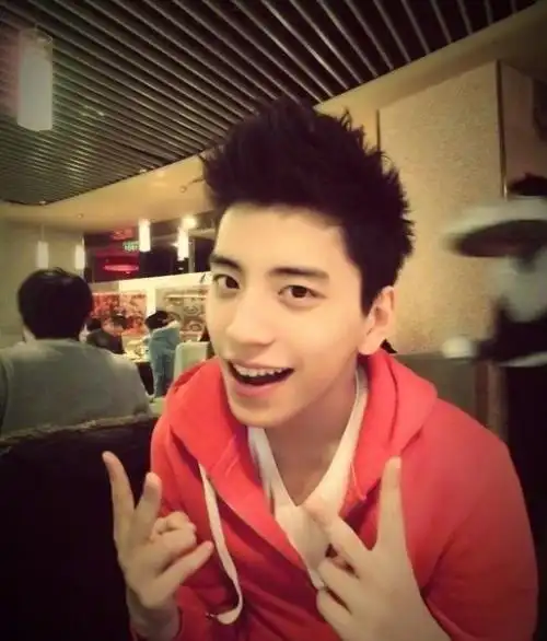 王大陆:元气少年蜕变史,出道八年仍配角,"情场浪子"钟爱姐姐