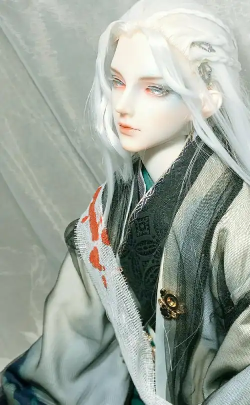 娃娃bjd#龙魂# #淼君# 图片来源于微博