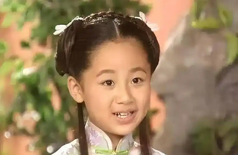 越努力越尴尬的杨紫,已走上一条"不归路"_电视剧_夏雪_角色