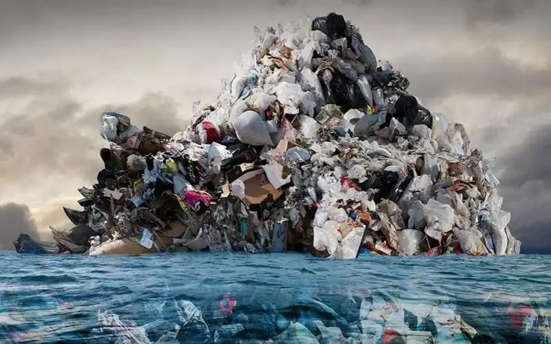 太平洋发现"第八大陆",面积堪比4个日本,由700万吨垃圾组成_哔哩哔哩