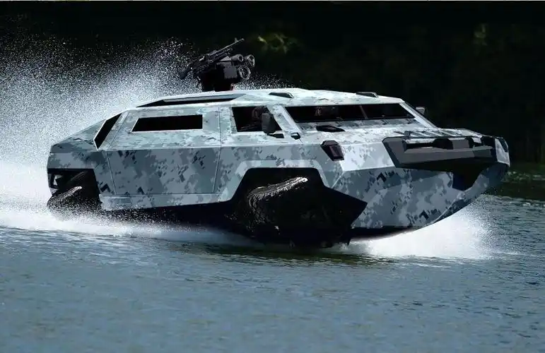 陕西宝鸡特种车辆厂推出的最新型的高速水陆两栖汽车